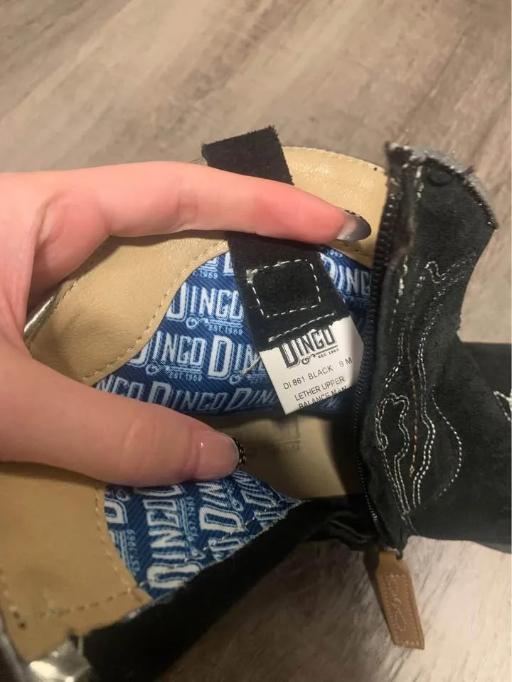 Dingo leather boots size 8 image indicator(4)