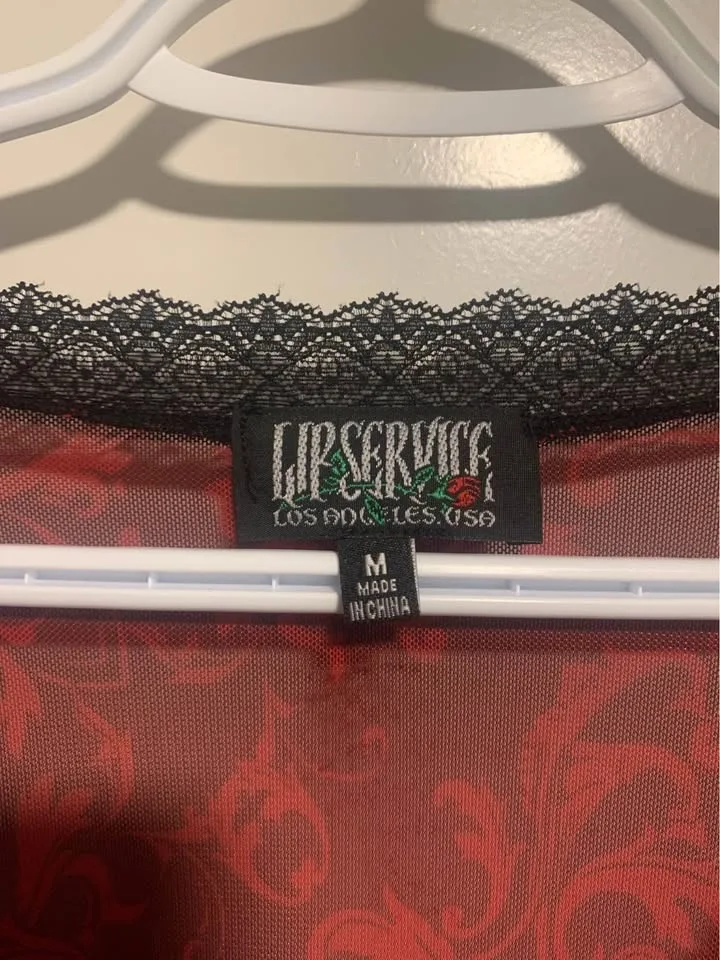 Gothic lipservice top image indicator(2)