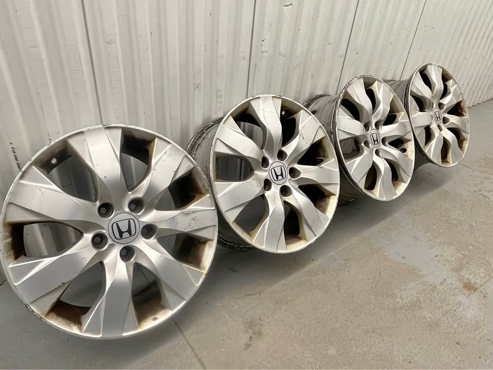 Honda 17” Inch Wheels