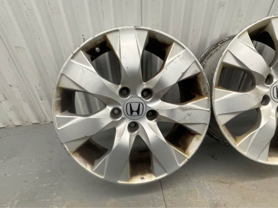 Honda 17” Inch Wheels - photo 2
