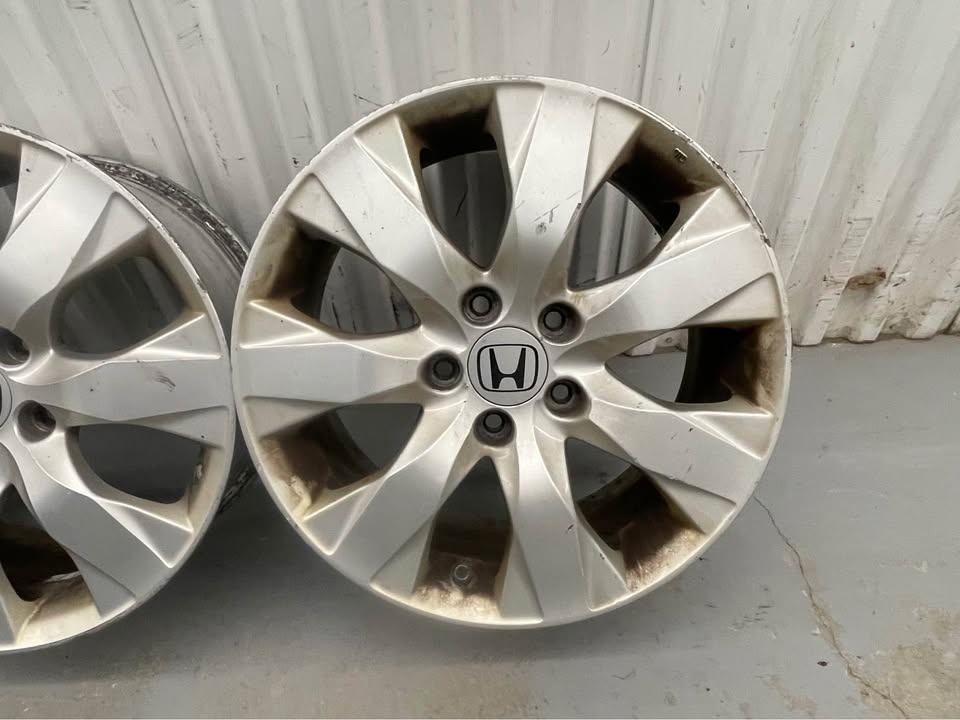 Honda 17” Inch Wheels - photo 5