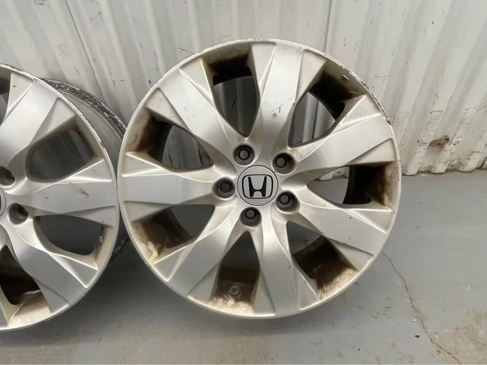 Honda 17” Inch Wheels image indicator(5)
