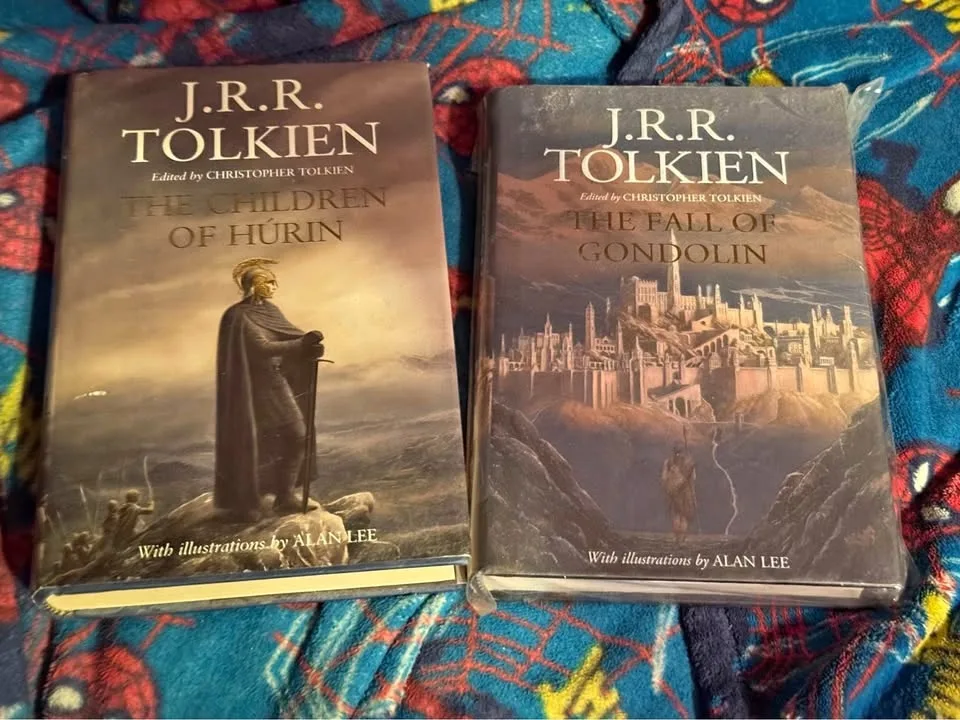 2 Tolkien books. Hardcover! Very good condition.
