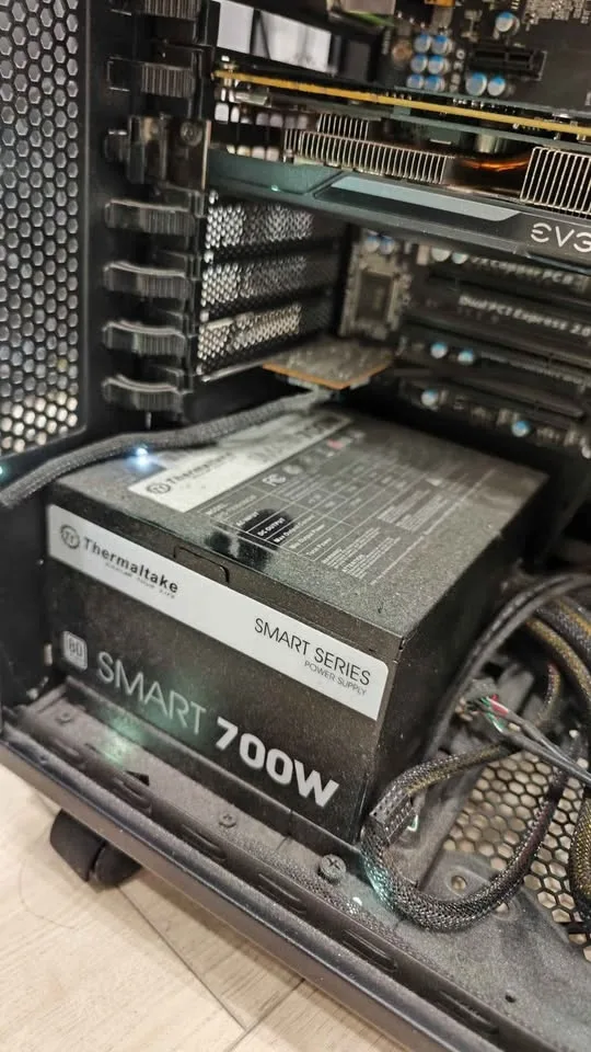 Desktop (once was top) image indicator(5)