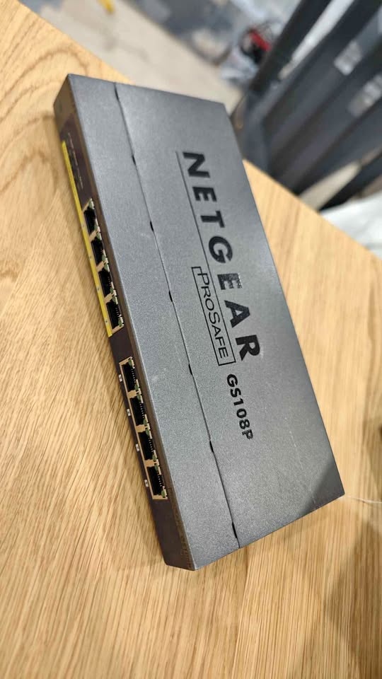 Netgear prosafe gs108p switch