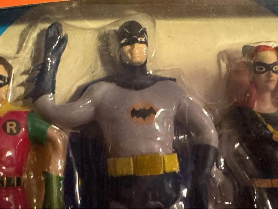 Batman’66 Bendable Figures. New!! Great Gift! image indicator(5)