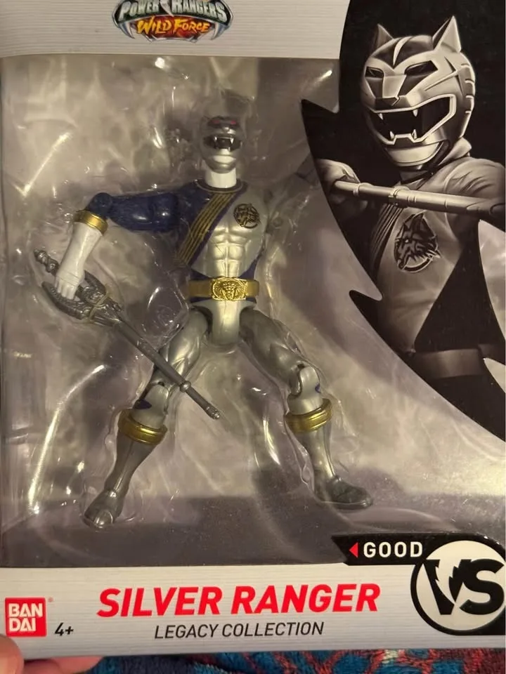 Power Rangers Legacy figure pack! Five figures lot! New! $70 for image indicator(5)