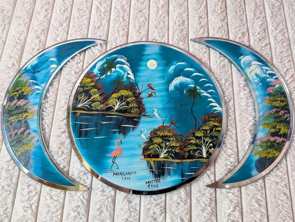 Hand-Painted Mirror Wall Art – Flamingos & Palm Trees