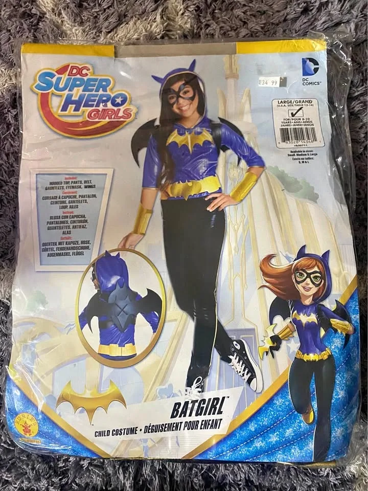 Adult Deluxe Muscle Chest Batman Costume