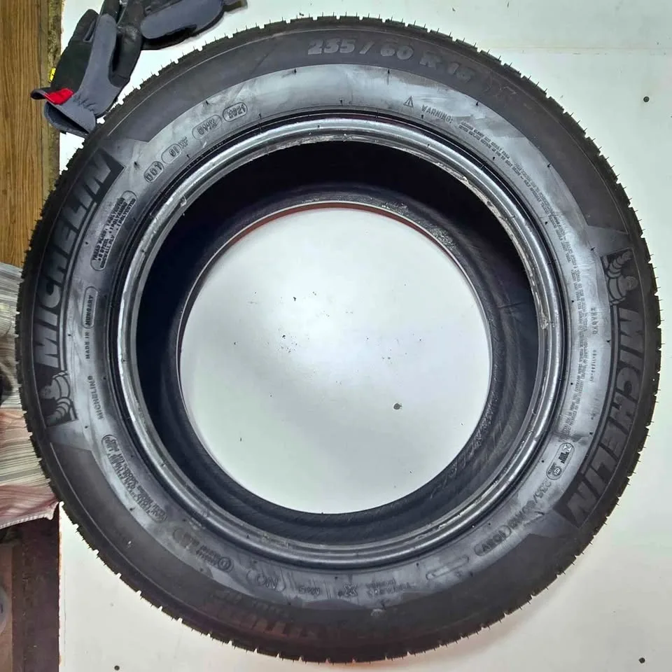 Michelin Latitude Tour HP 265/55/18 - 255/60/18