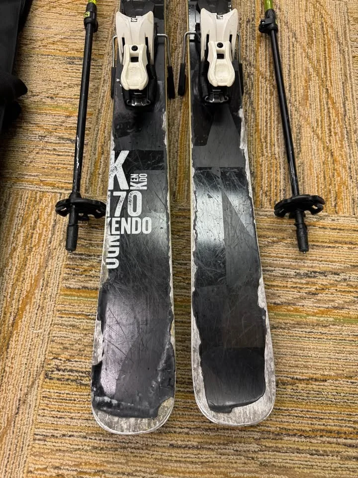 Volkl Kendo 170 cm Skis + Salomon Bindings + Bag image indicator(6)