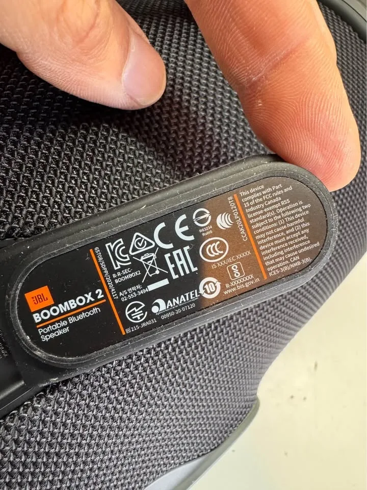 JBL Boombox 2 – Mint Condition – Powerful Bluetooth Speaker image indicator(6)