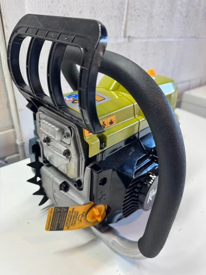 Radley 52cc Gas Chainsaw – Powerhead Only image indicator(2)