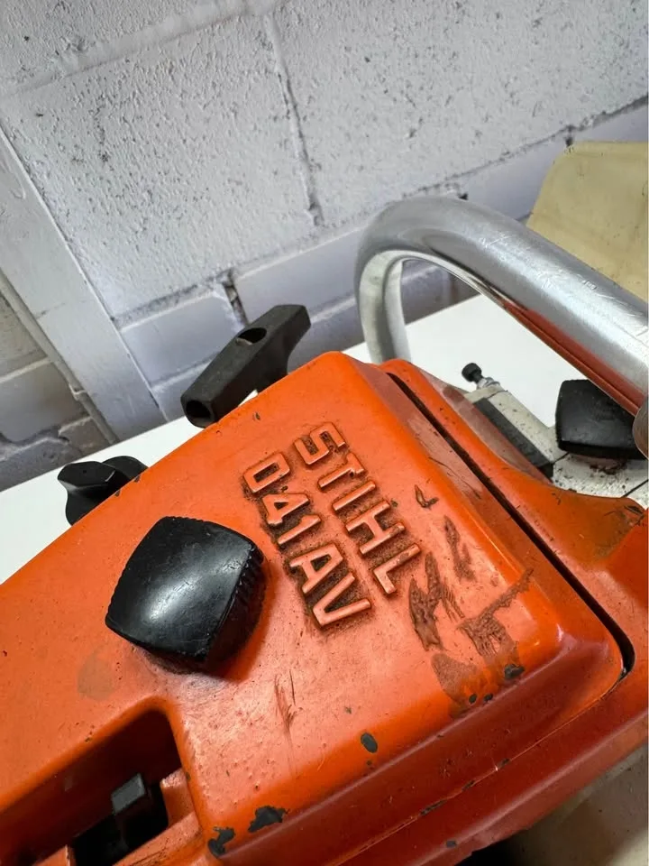 Vintage Stihl 041AV Chainsaw (No Bar/Chain) image indicator(3)
