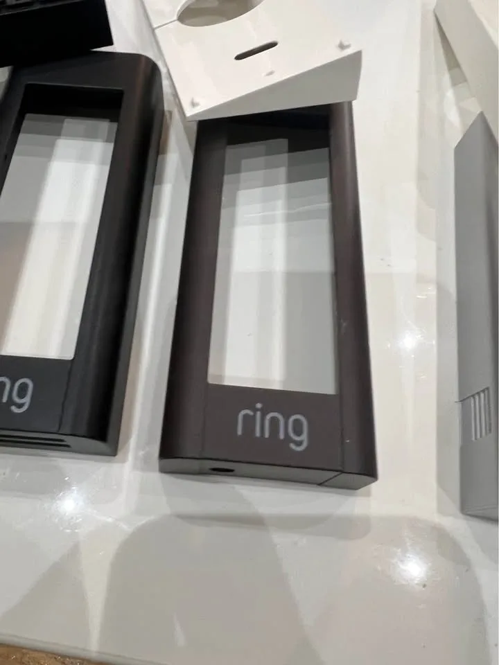 Ring Doorbell Faceplates & Wedge/Corner Mount Kit image indicator(2)