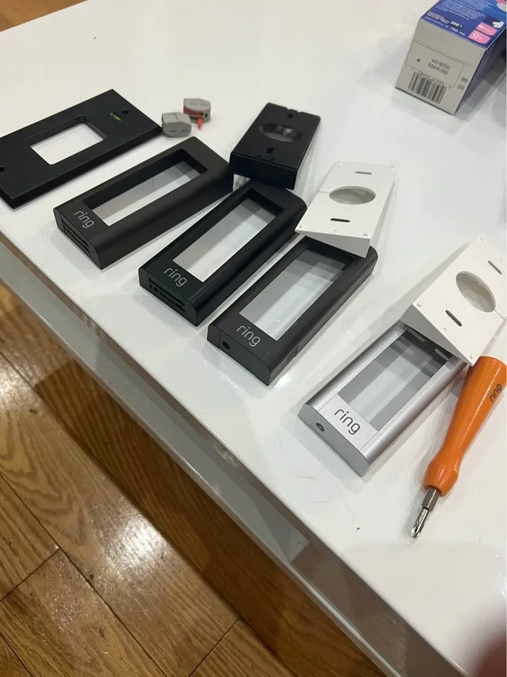 Ring Doorbell Faceplates & Wedge/Corner Mount Kit image indicator(7)