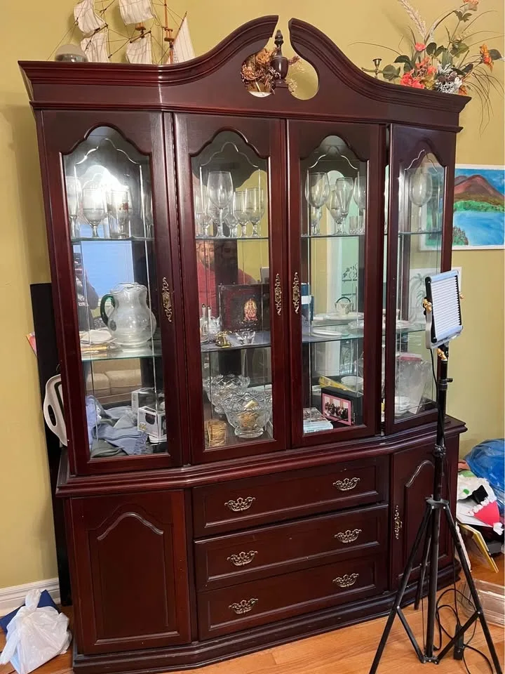 Free: Hutch Top — Available Now! image indicator(2)