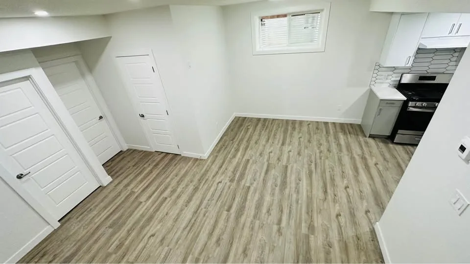 2 Beds 1 Bath - Apartment image indicator(10)