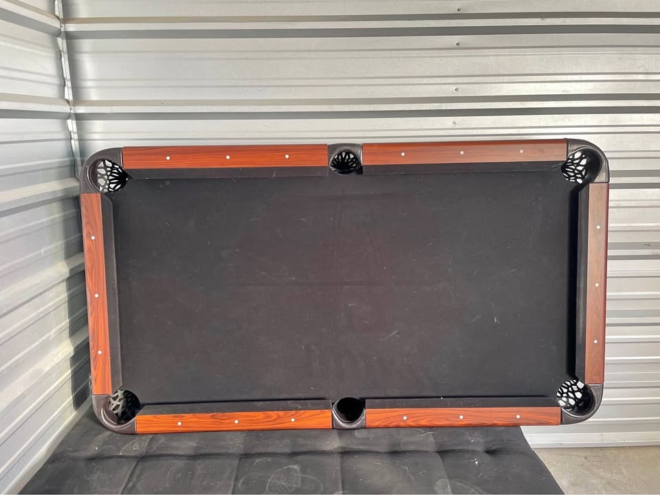 Small Pool Table/Ping Pong Table