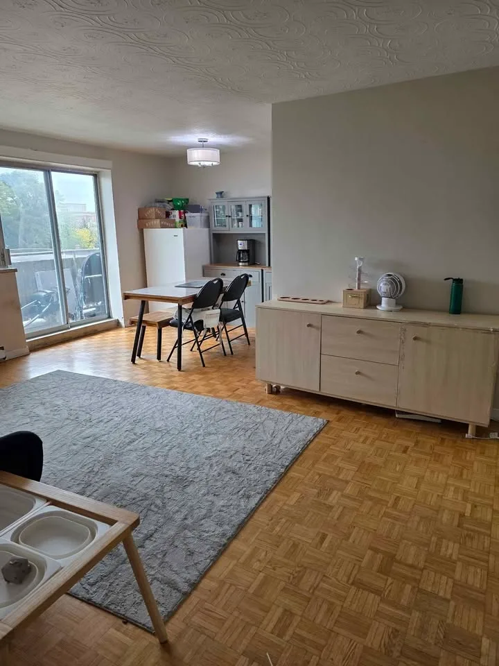 2 Beds 1 Bath - Apartment image indicator(9)