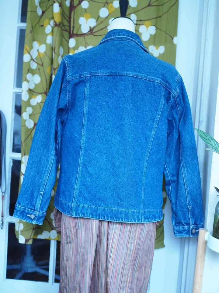 Vintage Denim Jean Jacket - photo 3