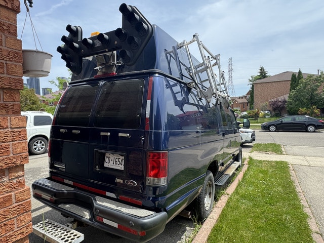 Ford van E350 Econoline truck 2013 - photo 4