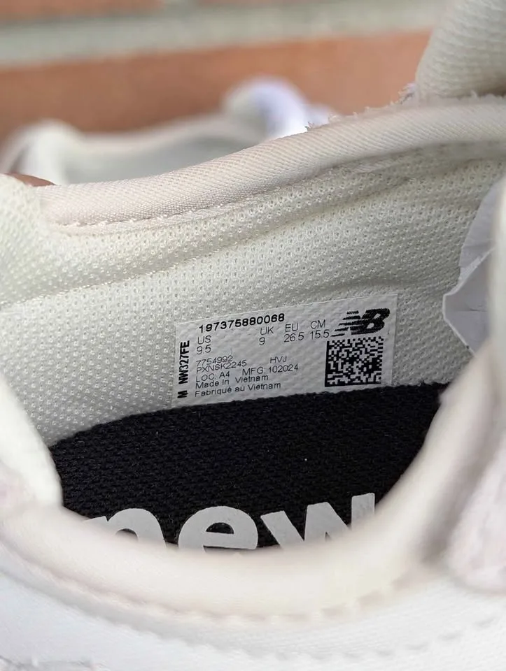 New Balance 327 - kids image indicator(4)