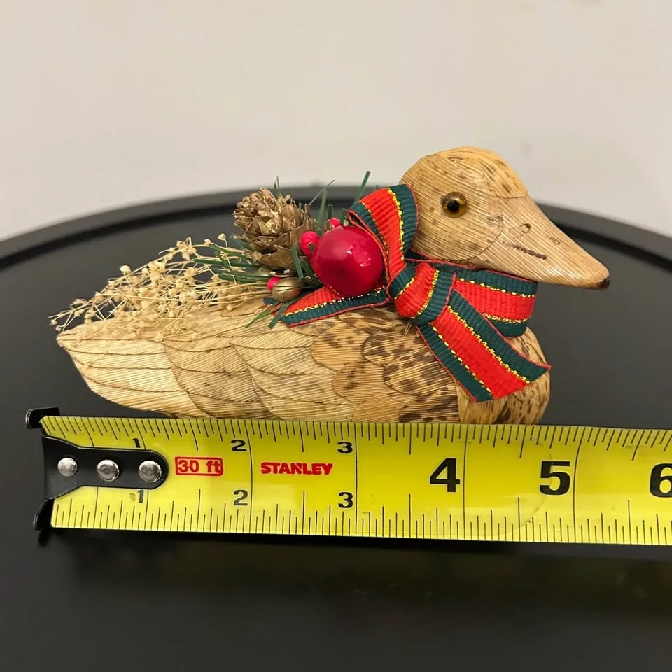 Straw Duck Décor – Vintage Folk Art Duck #Cleanout image indicator(7)