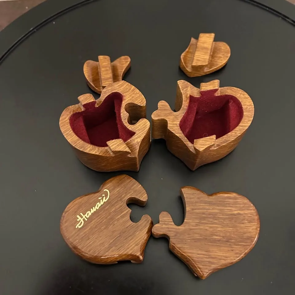 Hand-Carved Hawaii Small Wooden Puzzle Hearts Trinket Box image indicator(2)