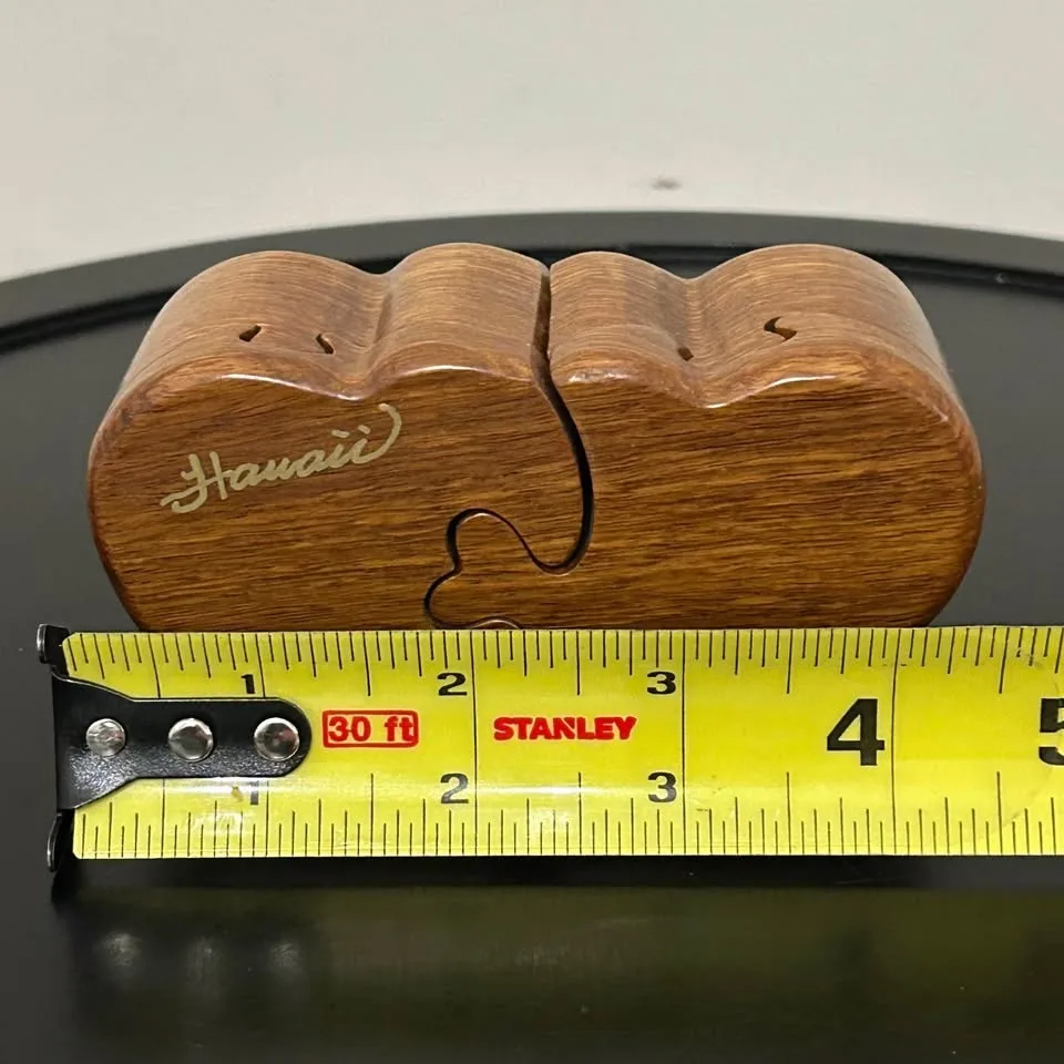 Hand-Carved Hawaii Small Wooden Puzzle Hearts Trinket Box image indicator(7)