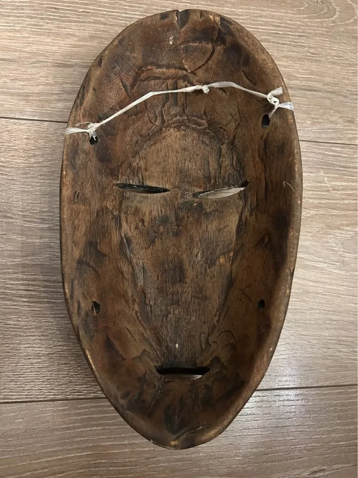 Vuvi Mask Gabon – Hand-Carved Tribal Art #Cleanout image indicator(5)