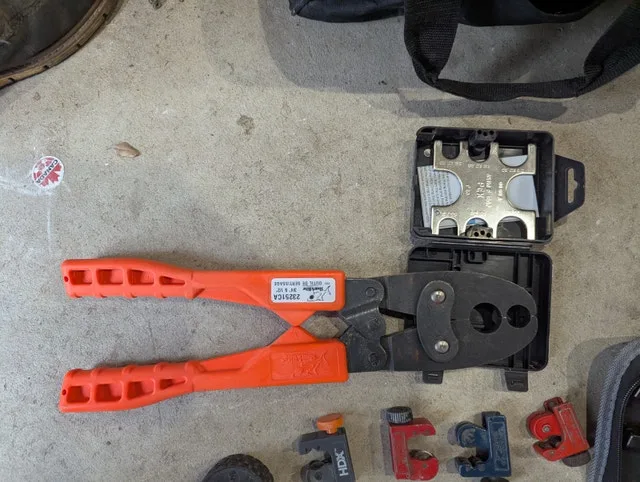 plumbing tools image indicator(2)