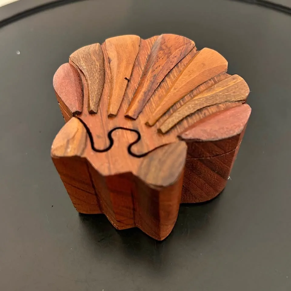 Hand-Carved Small Wooden Shell Trinket Box #Cleanout