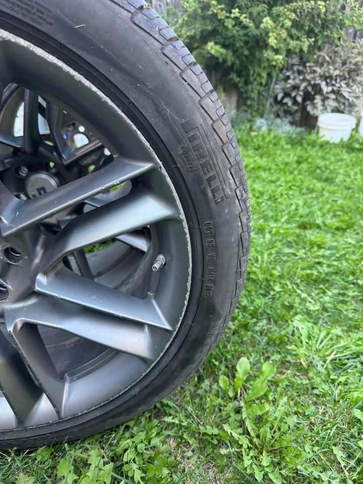 19 inch Rims with tires, 255/40/19new tires. 5x100 image indicator(4)