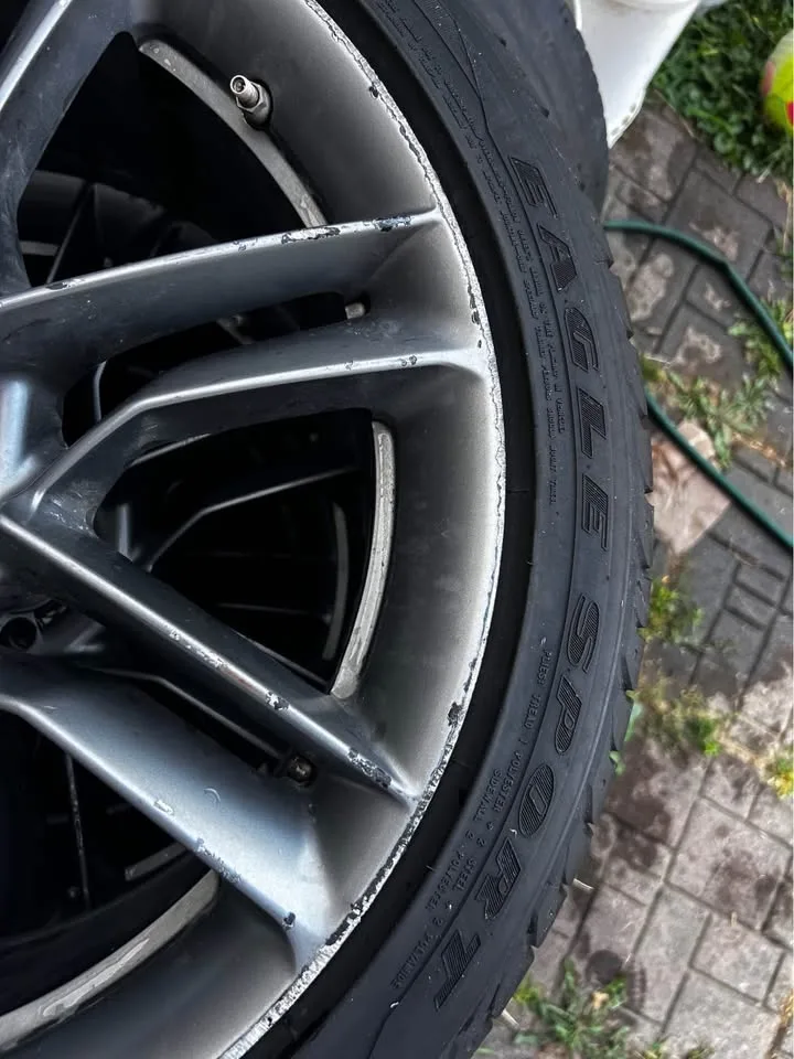 19 inch Rims with tires, 255/40/19new tires. 5x100 image indicator(6)