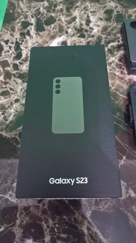 Samsung Galaxy S23 Phone + Otterbox Defender Case image indicator(10)