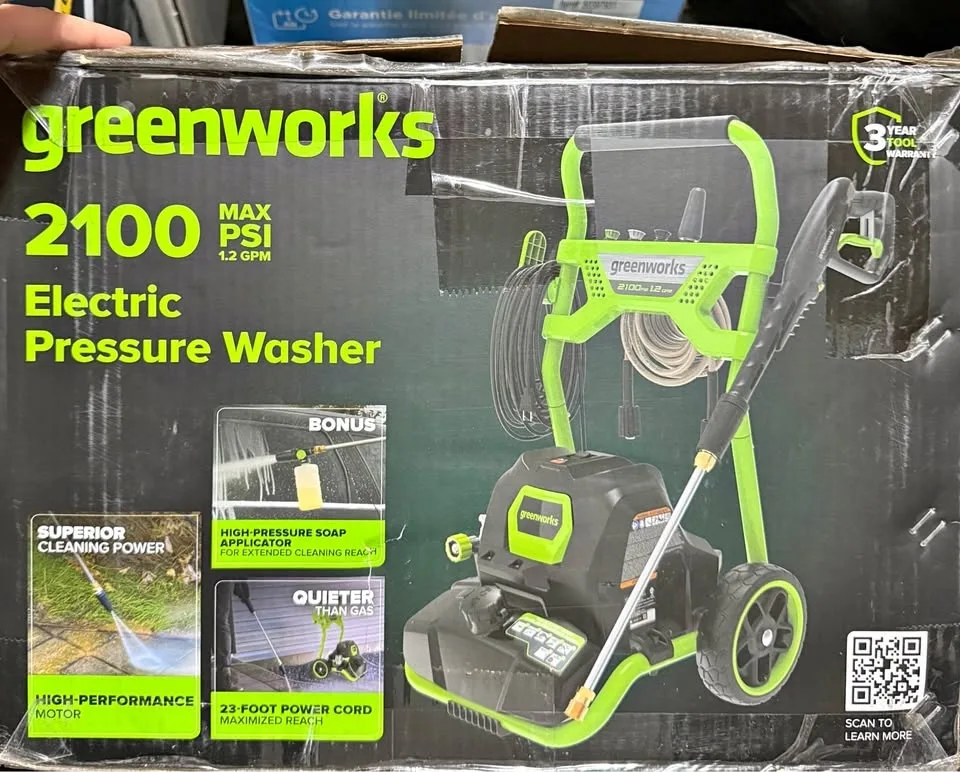 NEW Electric Pressure Washer Greenworks 2100 PSI