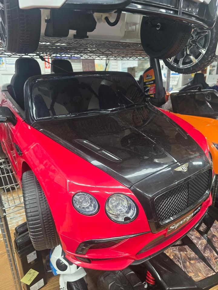 🎄 🎁🎅Kids Ride-on Car w/ Remote 🎁 Free Delivery 📦 🎄 - photo 4