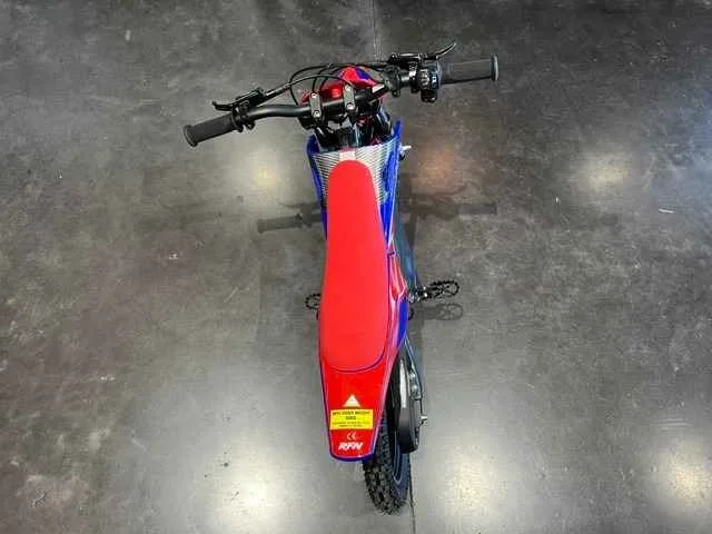 🎄 🎁%🏷️Kids Electric Dirtbike 700W 36volt 🎁% image indicator(4)