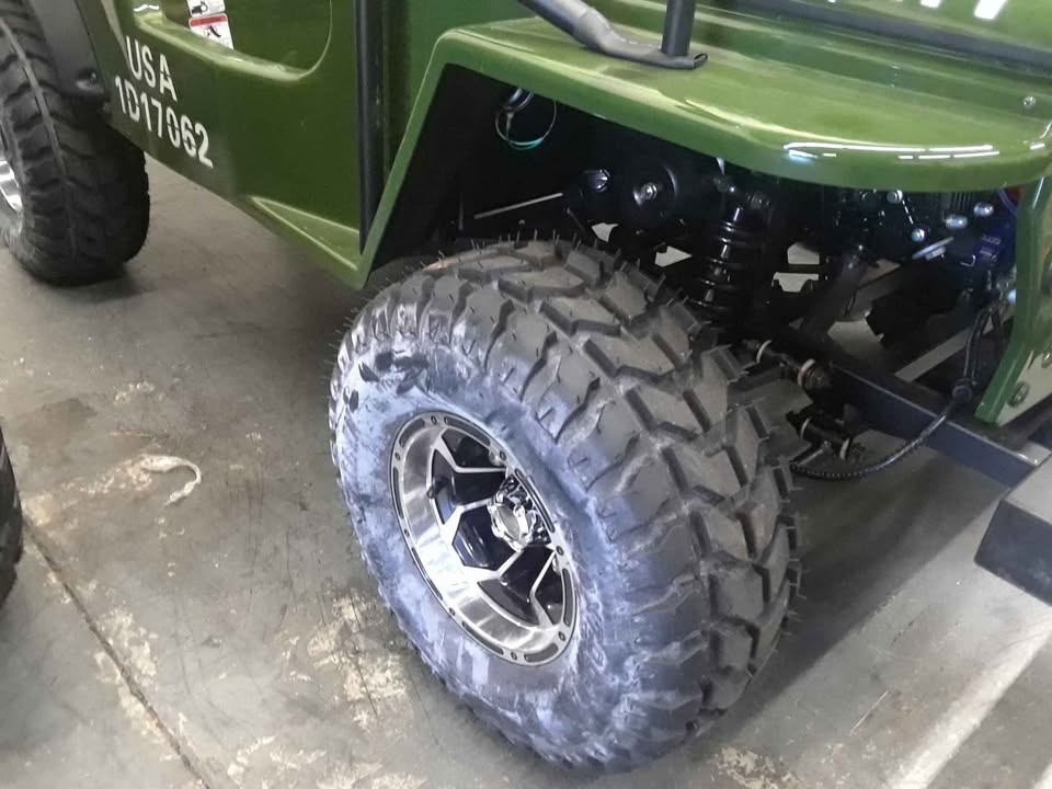 🎁 Brand New Kids Ride On Gas Jeep 🎁 🎁 150cc - photo 2