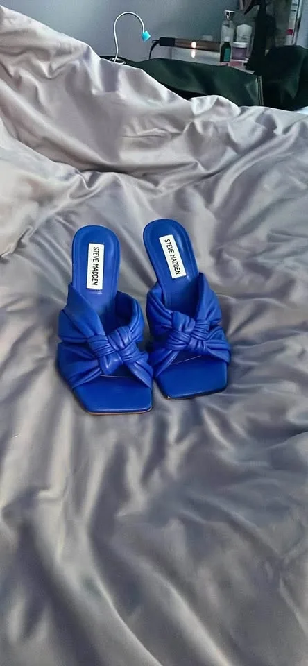 Blue Steve Madden stiletto sandals