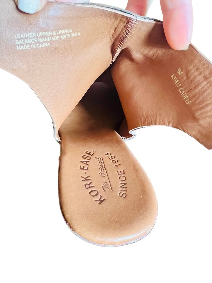 Barely worn Kork-Ease Berit Peep Toe Wedge Sandals | 9M | $25 - photo 5