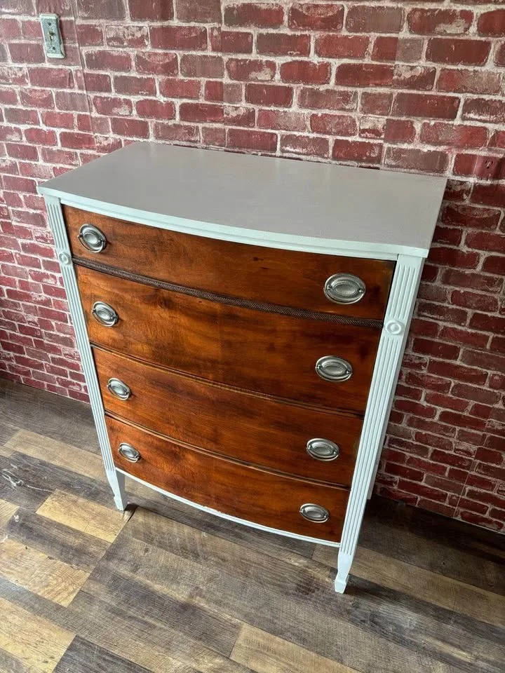 Vintage Bow-Front Dresser – Solid Wood, Stunning Curved Front, R image indicator(2)