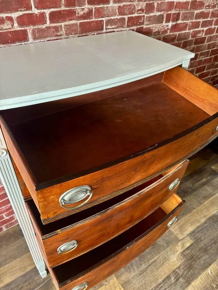 Vintage Bow-Front Dresser – Solid Wood, Stunning Curved Front, R image indicator(7)