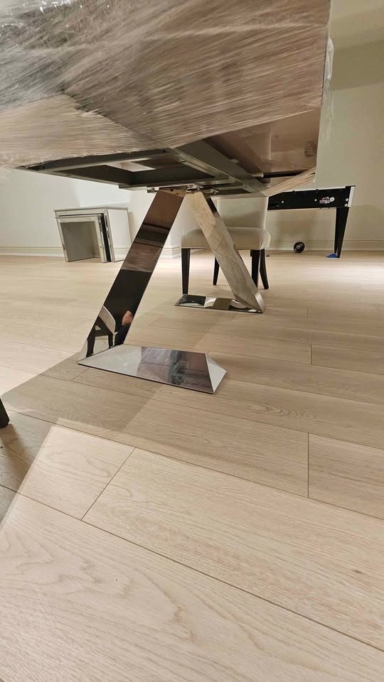 Dining Table With Chairs - photo 3