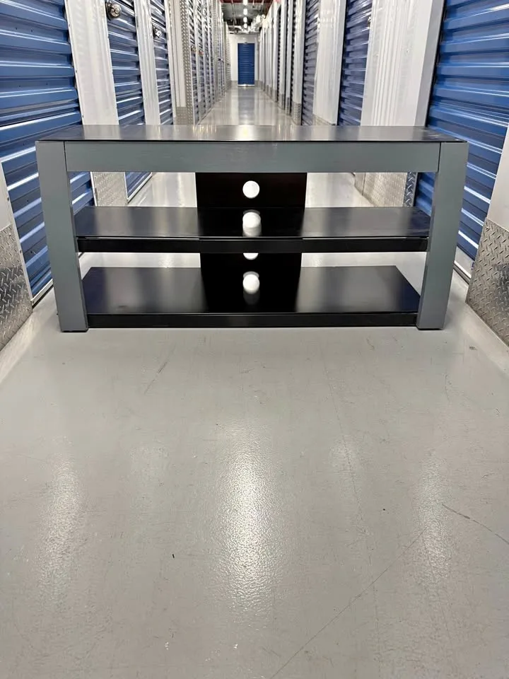 Avista Modern TV Stand Media Console With Glass Panels