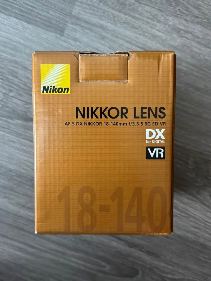 Nikon zoom lens 18-140mm f3.5-5.6 image indicator(4)