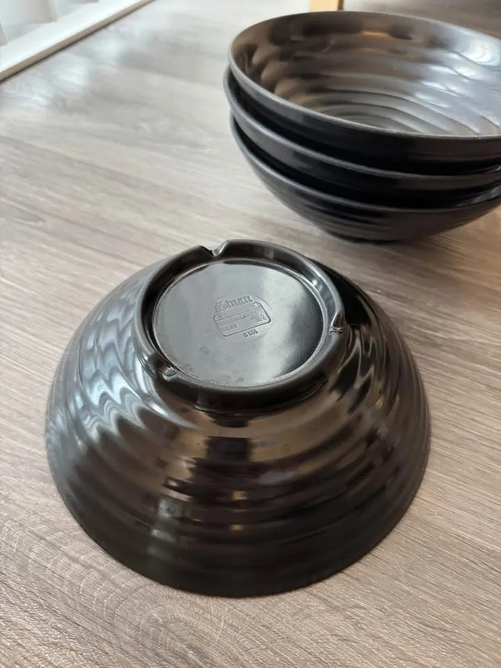 Ramen Bowl (Black) 4 for $10 image indicator(4)