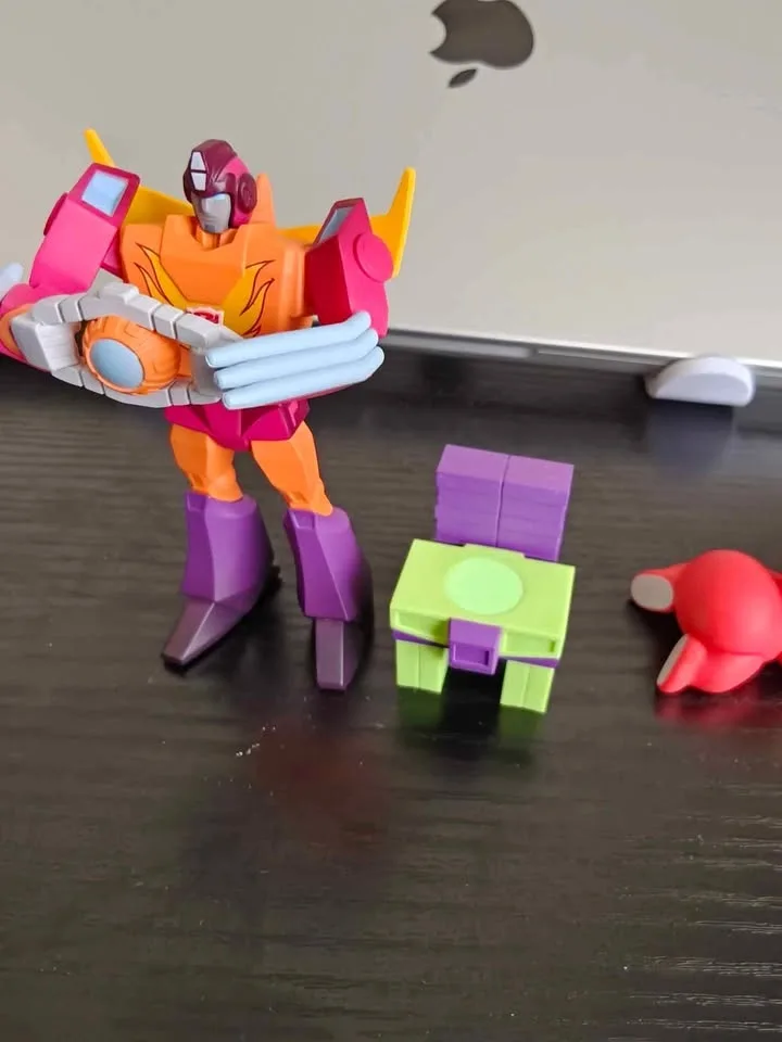 POP MART Teletubbies & Transformers image indicator(10)