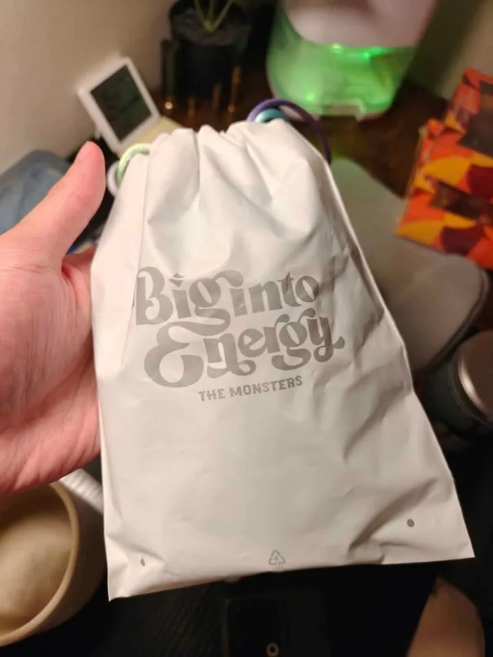 Labubu Keychain image indicator(3)